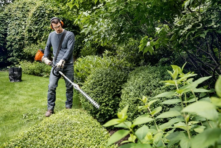 Stihl HL-KM Aitaleikkuri 4 Stihl HL-KM Aitaleikkuri - Image 2